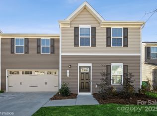 7418 Irwin Rd, Charlotte, NC 28215