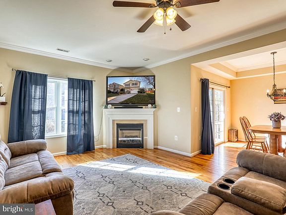 4th image of 1353 Horseshoe Cir