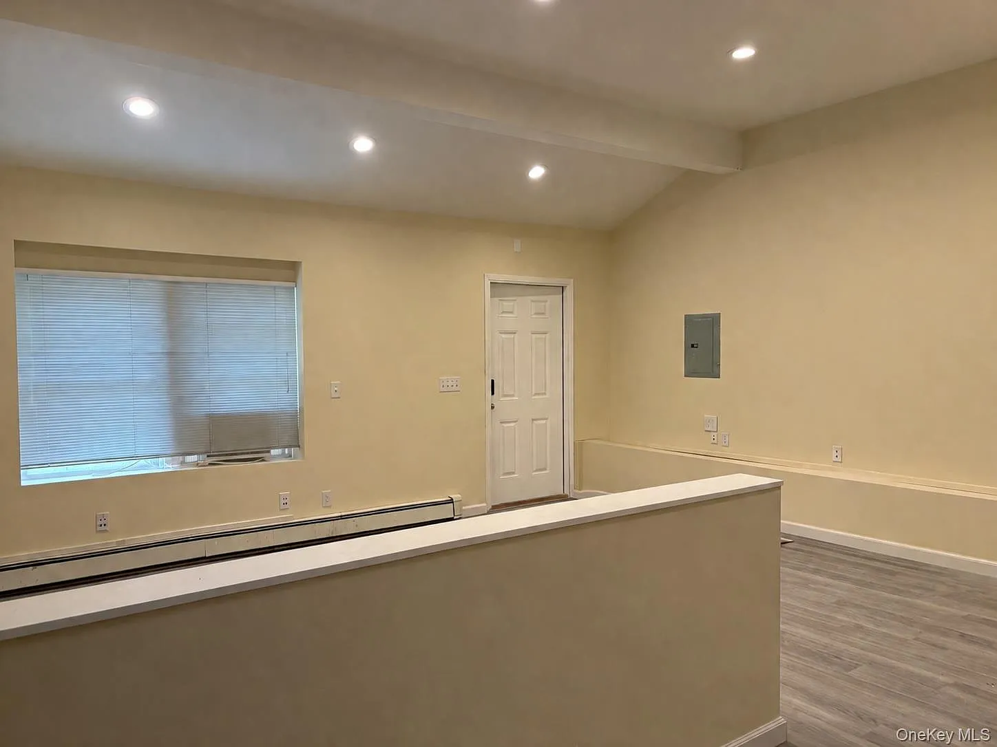 Studio, 1.0 bath, 650 sqft, $1,750 — Photo 2