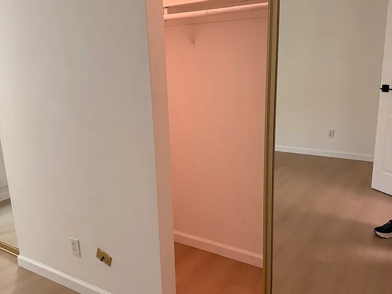 276 Euclid Ave #105 — Photo 7