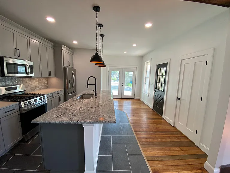 35 E Arcadia Ave — Photo 9