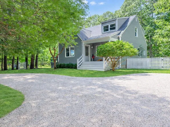 51 Alewive Brook Rd, East Hampton, NY 11937