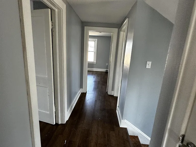 425 Eagle School Rd — Photo 11