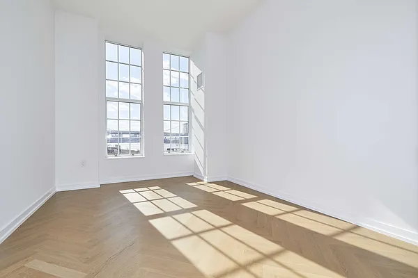 Rented by PocketBroker Inc | media 18