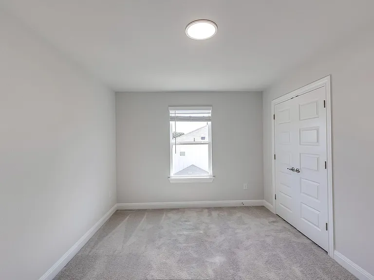 1005 Legend Milton Ln — Photo 25