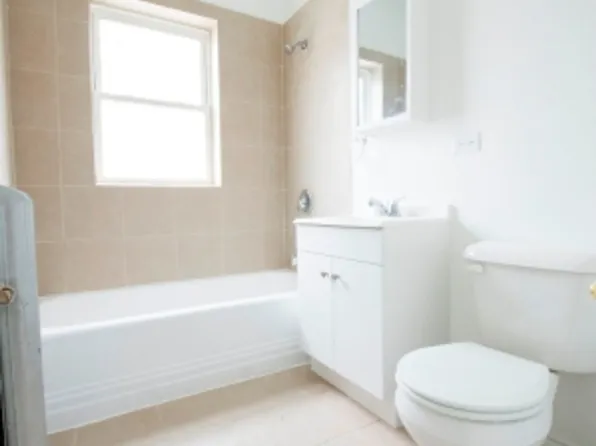 7956 S Aberdeen St 1108-10 W 80th Chicago, IL 60620