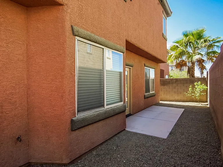 5119 Silent Valley Ave — Photo 17