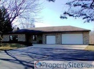 S47W30155 Genesee Rd, Waukesha, WI 53189