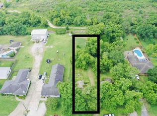 5711 Carolina Ave, Groves, TX 77619