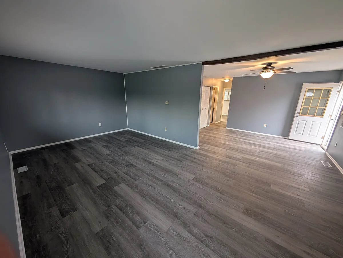 Building Photo - 1632 Lynnfield Dr #1632