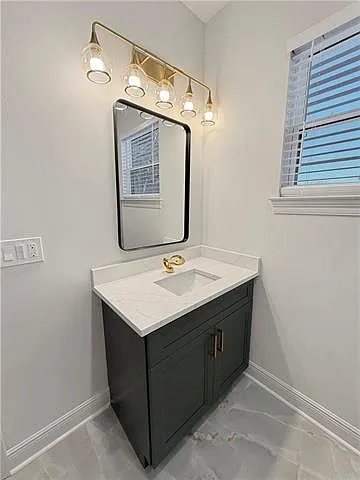 2756-2758 Gladiolus St #2756 — Photo 12