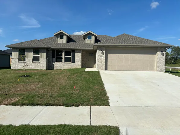 2489 E Timber Oak Street, Republic, MO 65738