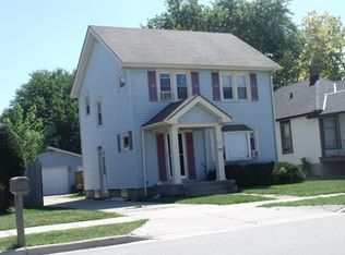 1421 Larson St, Racine, WI 53403