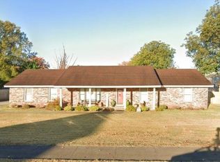 2202 Harding Ave, Muscle Shoals, AL 35661