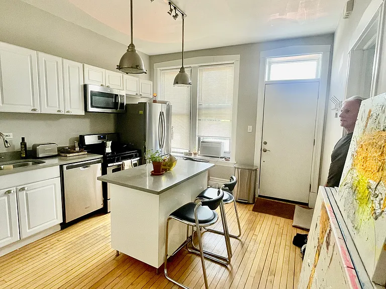 2957 N California Ave #2S — Photo 22