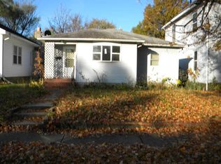 1807 S 10th St, Terre Haute, IN 47802