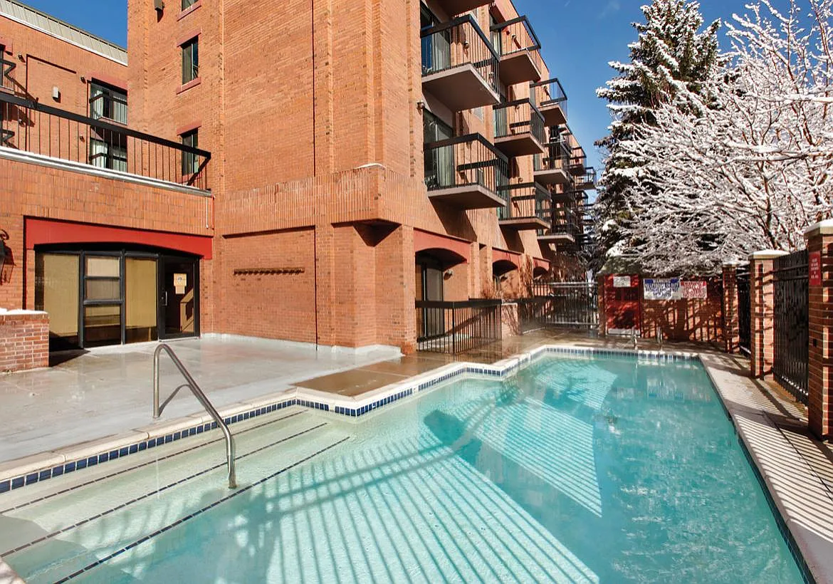 2 bed, 1443 sqft, $3,100 — Photo 2