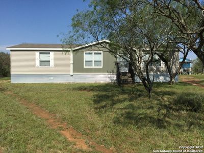 933 County Road 329, Floresville, TX, 78114