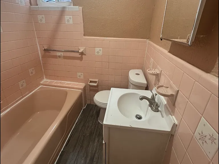 278 E Montana St — Photo 7