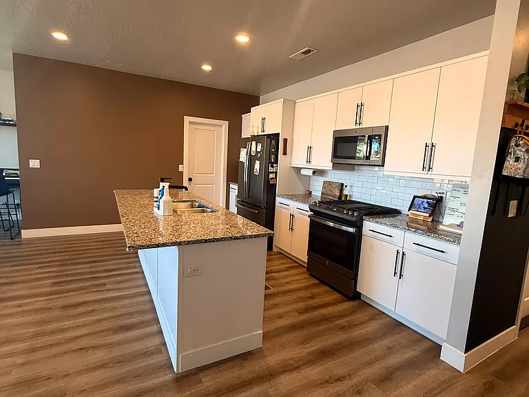 160 S Desert Sage Ln — Photo 10