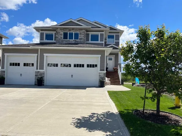 7033 W 85th St, Grande Prairie, AB T8X 0J3