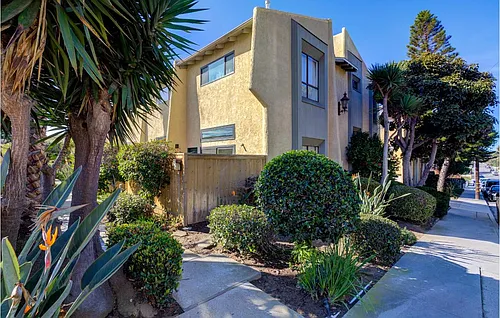 2520 Ruhland Ave #D Photo 1
