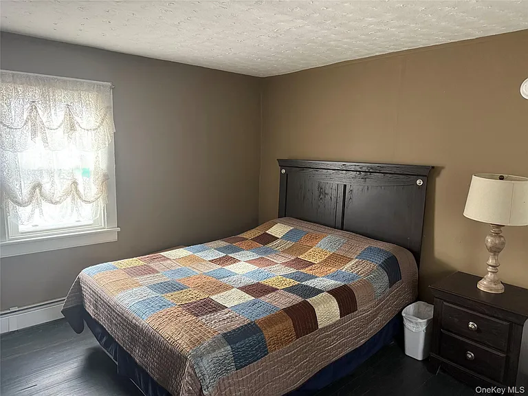 6 Glenmere Ave #4 — Photo 8