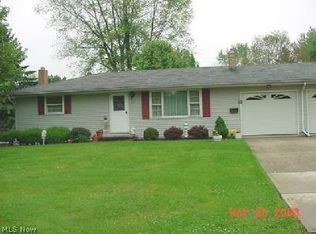 116-120 W 3rd St, East Canton, OH 44730