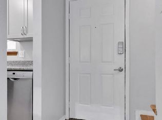 7250 Hilburn Rd #B, Pensacola, FL 32504