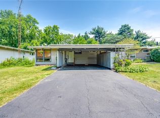 1011 34th St NW, Canton, OH