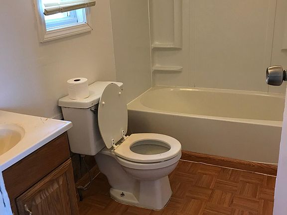 Full bathroom