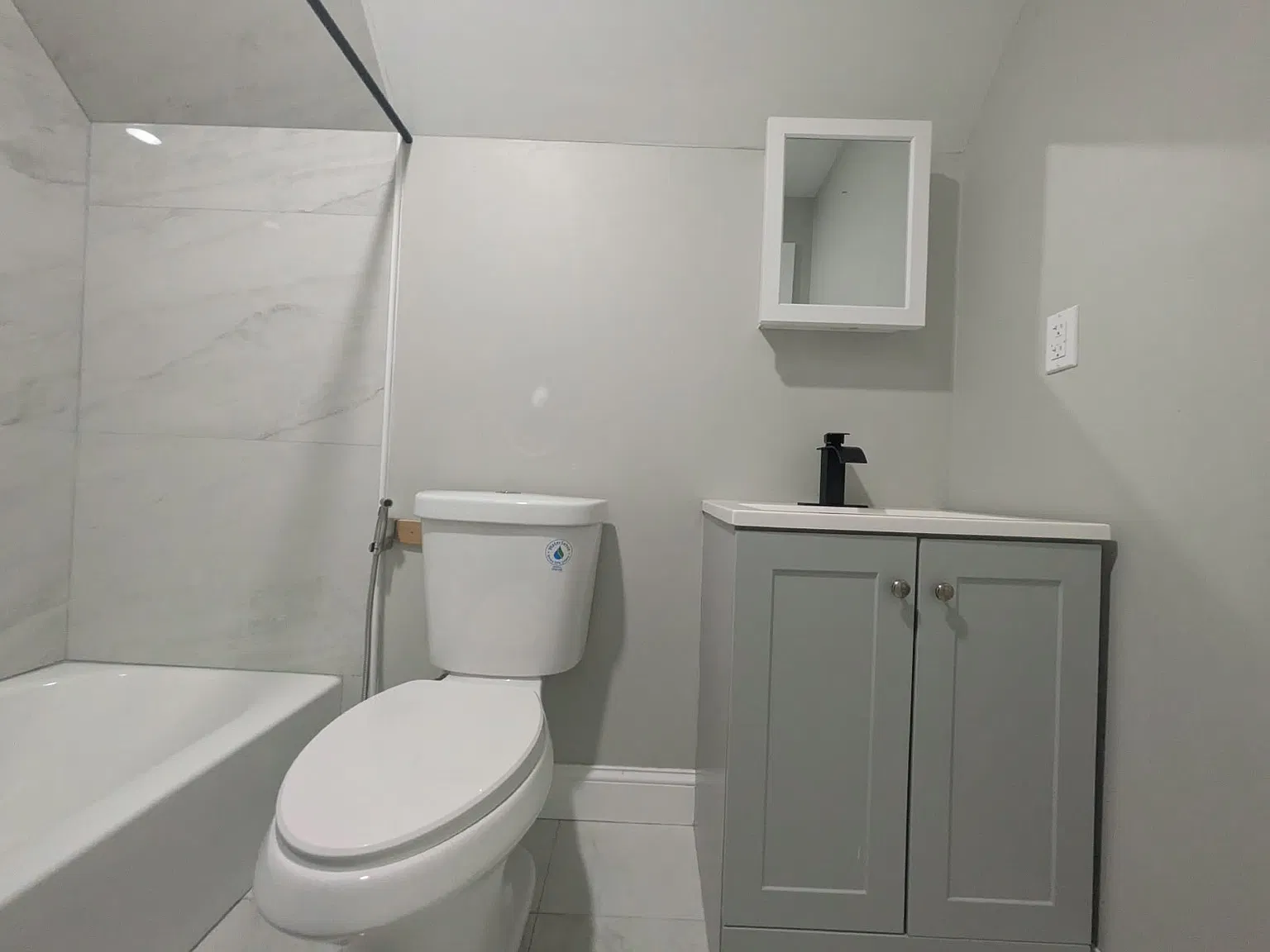 3 bed, $1,750 — Photo 3