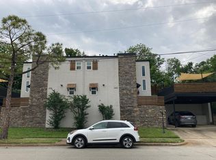 2303 Park Hill Dr, Fort Worth, TX 76110