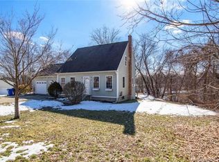 27 Katherine Ave, Killingly, CT 06239