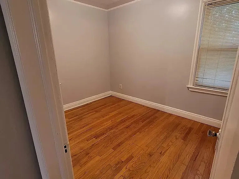 1546 Anne Ave #1 — Photo 6