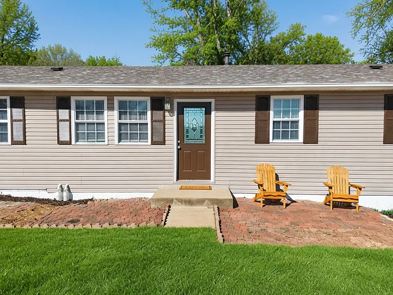 3734 Carol Park Rd — Photo 3