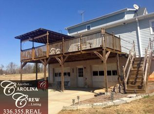 134 Blackberry Ln, Advance, NC 27006