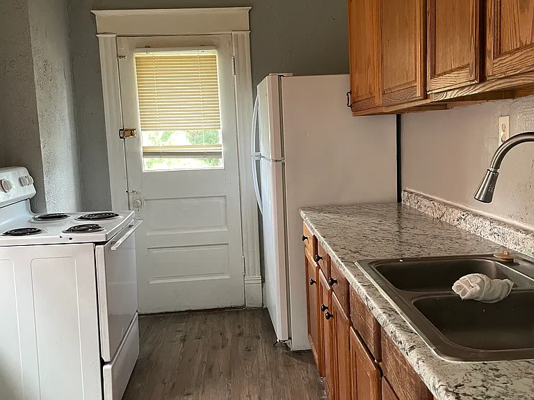 5138 Hunter Ave #2 — Photo 3
