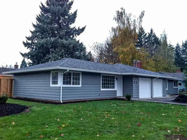 1825 SE Alder St #1, Hillsboro, OR 97123