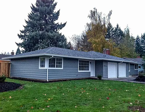 1825 SE Alder St #1 Photo 1