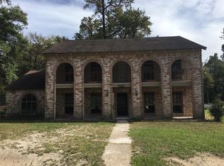 597 River Plantation Dr, Conroe, TX 77302