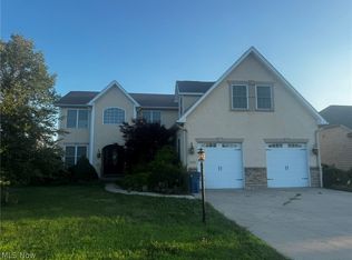 7016 E Sunview Dr, Lakeside Marblehead, OH 43440