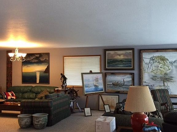TV room and view room
