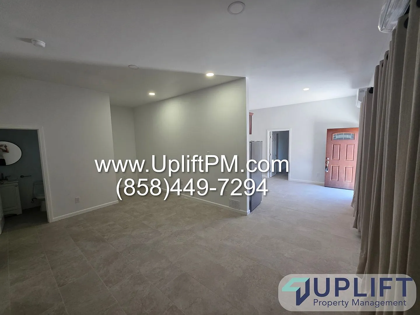 4 bed, 2.0 bath, 2536 sqft, $3,895 — Photo 3