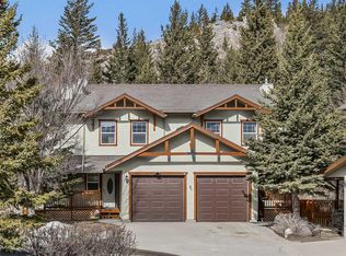 36 SE Windridge Rd #4, Bighorn No. 8, AB T0L2C0