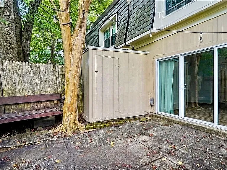 8145 Kingsway Ct #MAIN — Photo 21