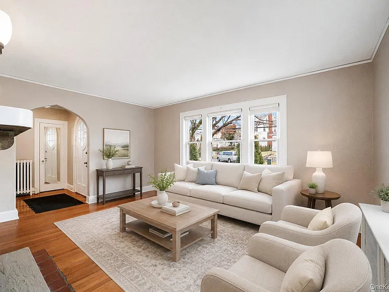 36 Woodland Ave #1 — Photo 4