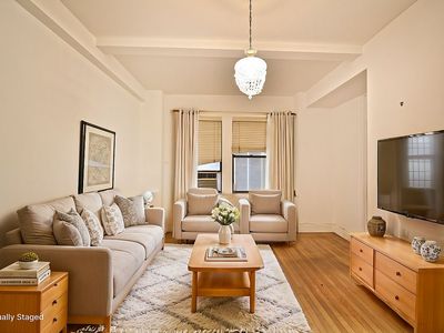 157 E 72nd St APT 3E, New York, NY, 10021