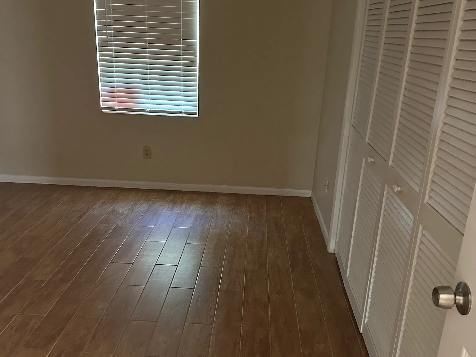 2 bed, 900 sqft, $1,550 — Photo 3