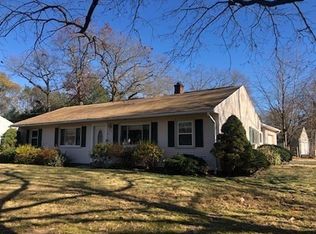 55 Balboa Dr, Springfield, MA 01119